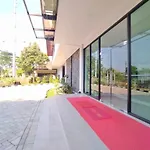 Urbanview Wisma Wirasatya Akpol Semarang By Reddoorz